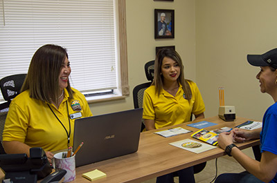 community health workers serving as insurance enrollment assistance navigators in the RGV